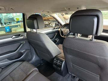 MYAUTOCENTER – Gebraucht- und Jahreswagen mit Werkstattservice in Pfaffenhofen Volkswagen Passat Variant Comfortline *4Motion*Kamera*AHK*