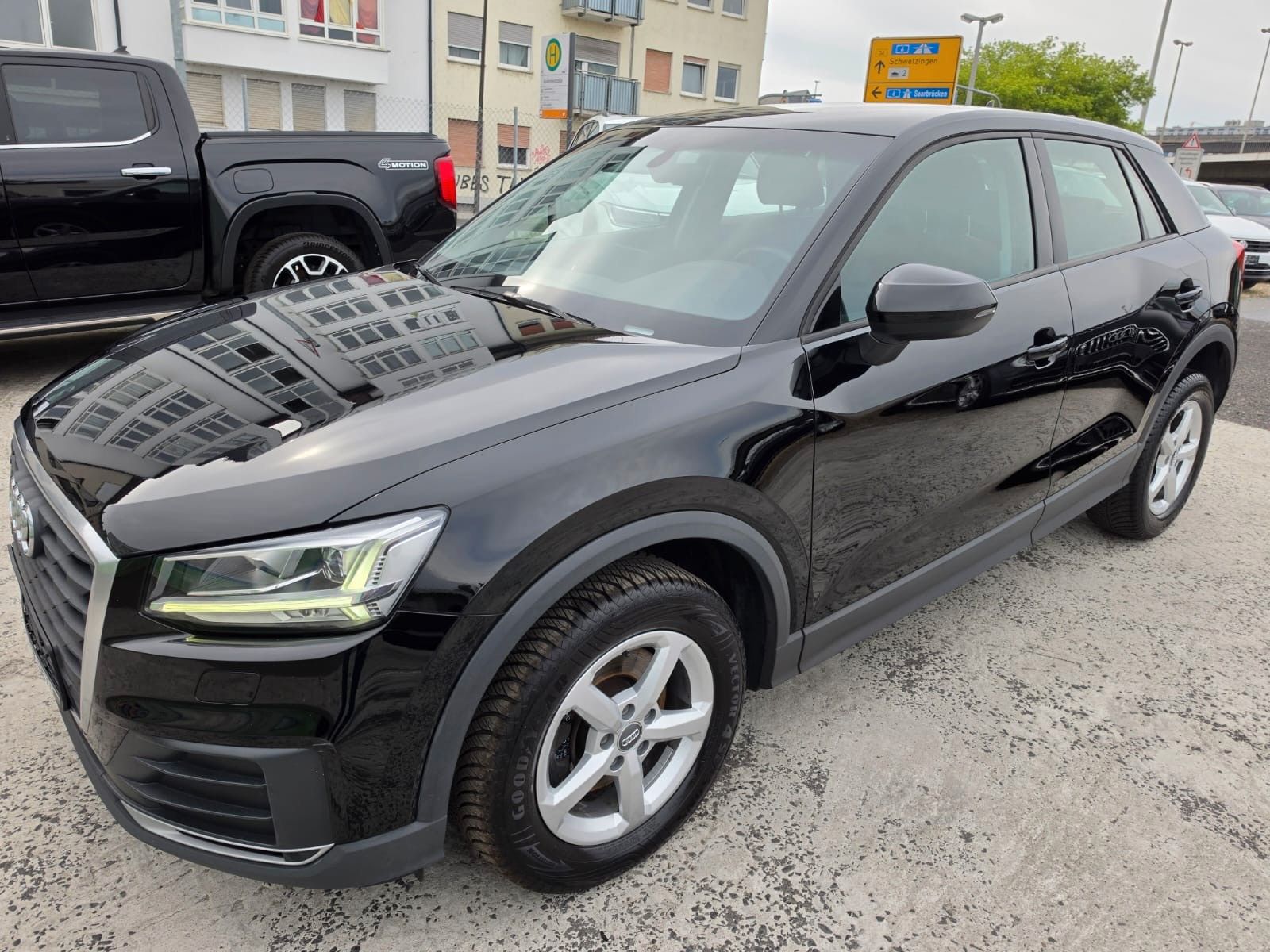 AUDI Q2