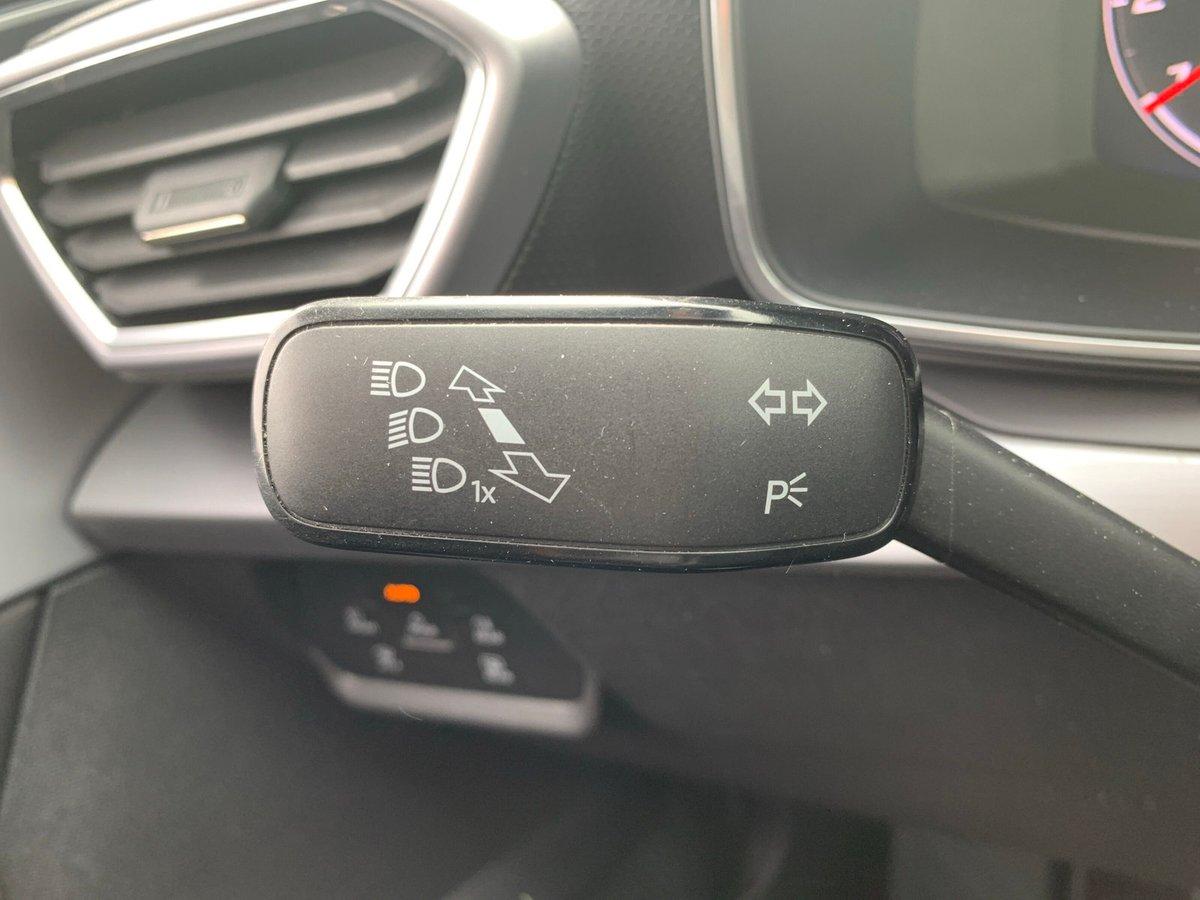Seat Leon FR 1.5 TSI PANO+SHZ+PDC+FULL-LINK+LED+ACC