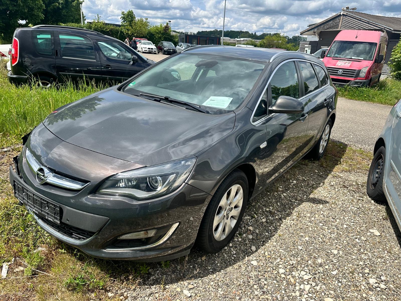 Opel Astra J Sports Tourer Exklusiv Airbegs OK