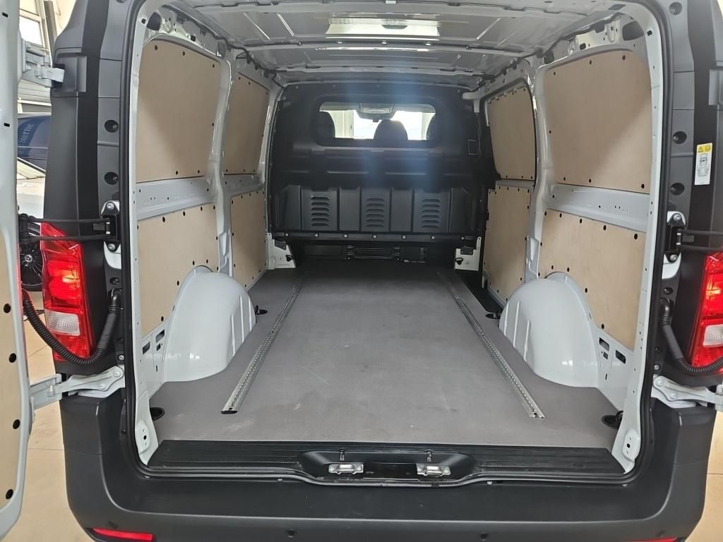 Fahrzeugabbildung Mercedes-Benz Vito 116 Kasten lang MBUX neues Modell 2xSHZ
