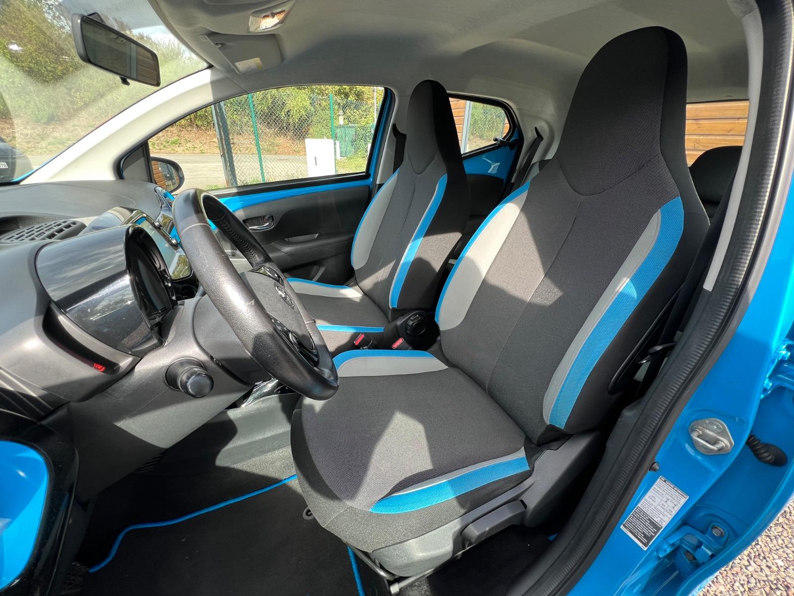 Toyota Aygo AYGO x-cite