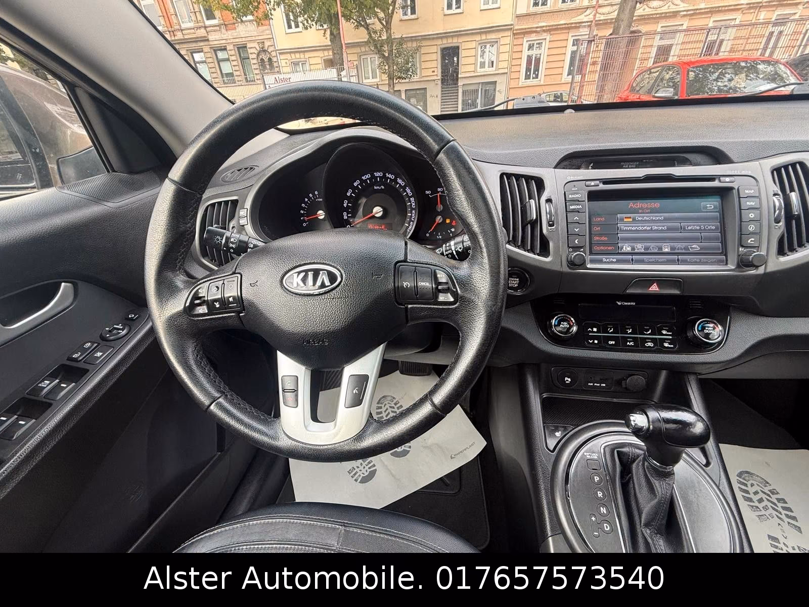 Kia Sportage Spirit 4WD,Automatik,Panorama,leder,Nav