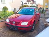 Volkswagen Bora 1.6 EU4 Basis Basis - Volkswagen Bora: 1.6