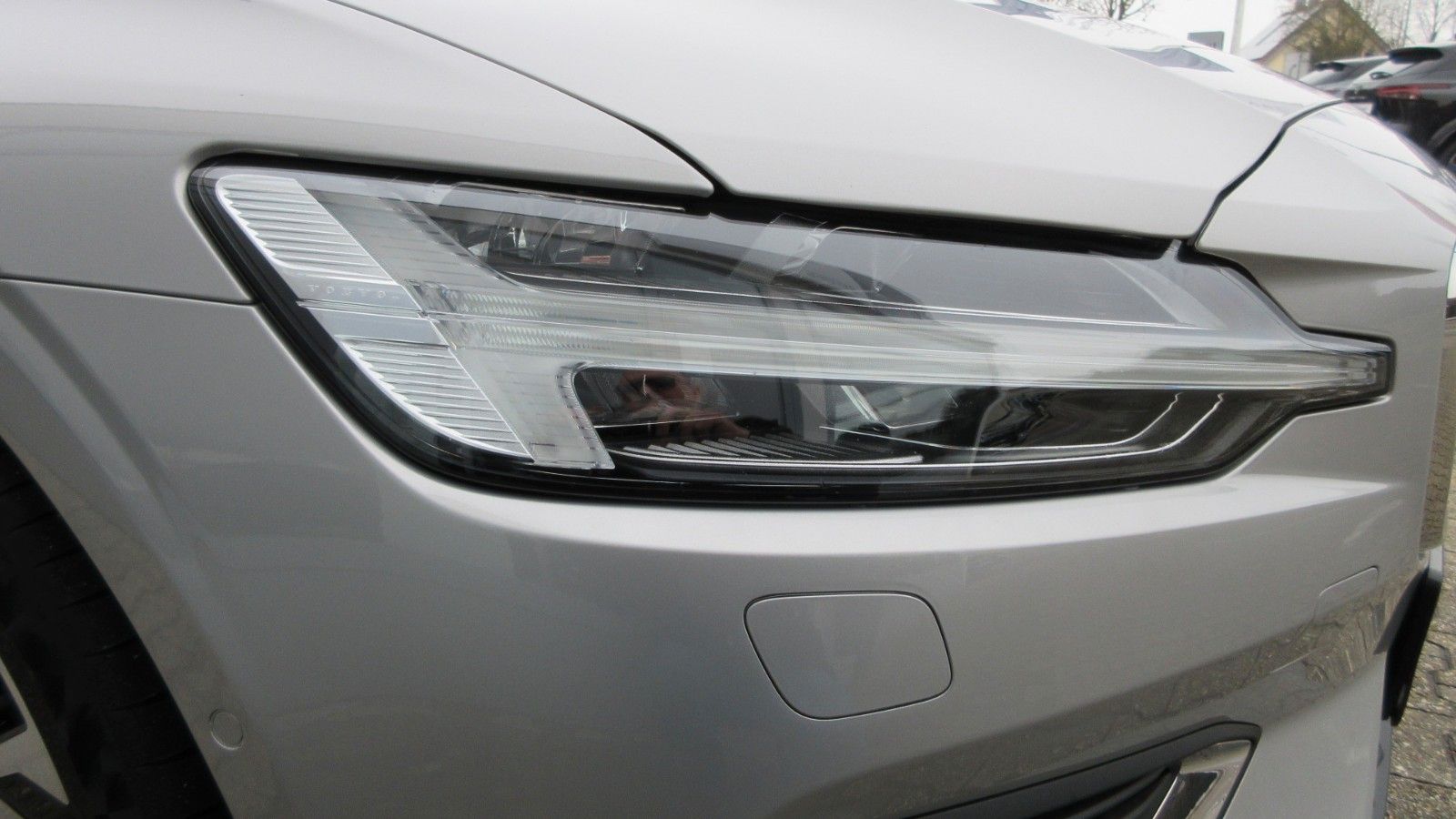 Fahrzeugabbildung Volvo V60 T8 Plus Bright | AHK |