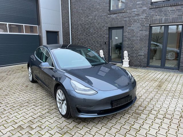 Tesla Model 3 Long Range/AWD/Pano/LED/autonomes Fahren