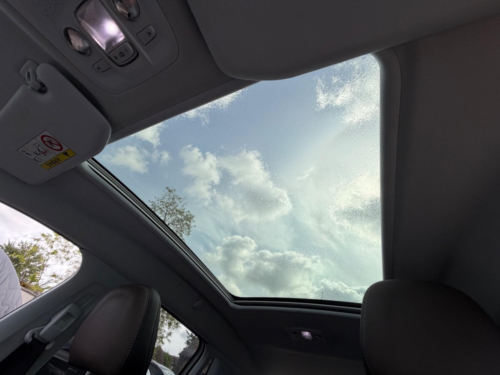 Peugeot 2008 Allure-TOP AUSSTATTUNG!!!!