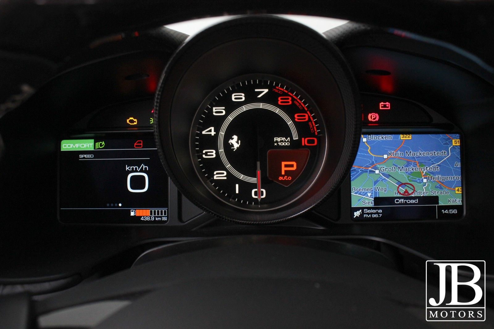 Fahrzeugabbildung Ferrari Portofino LED Beifahrer Display Alcantara