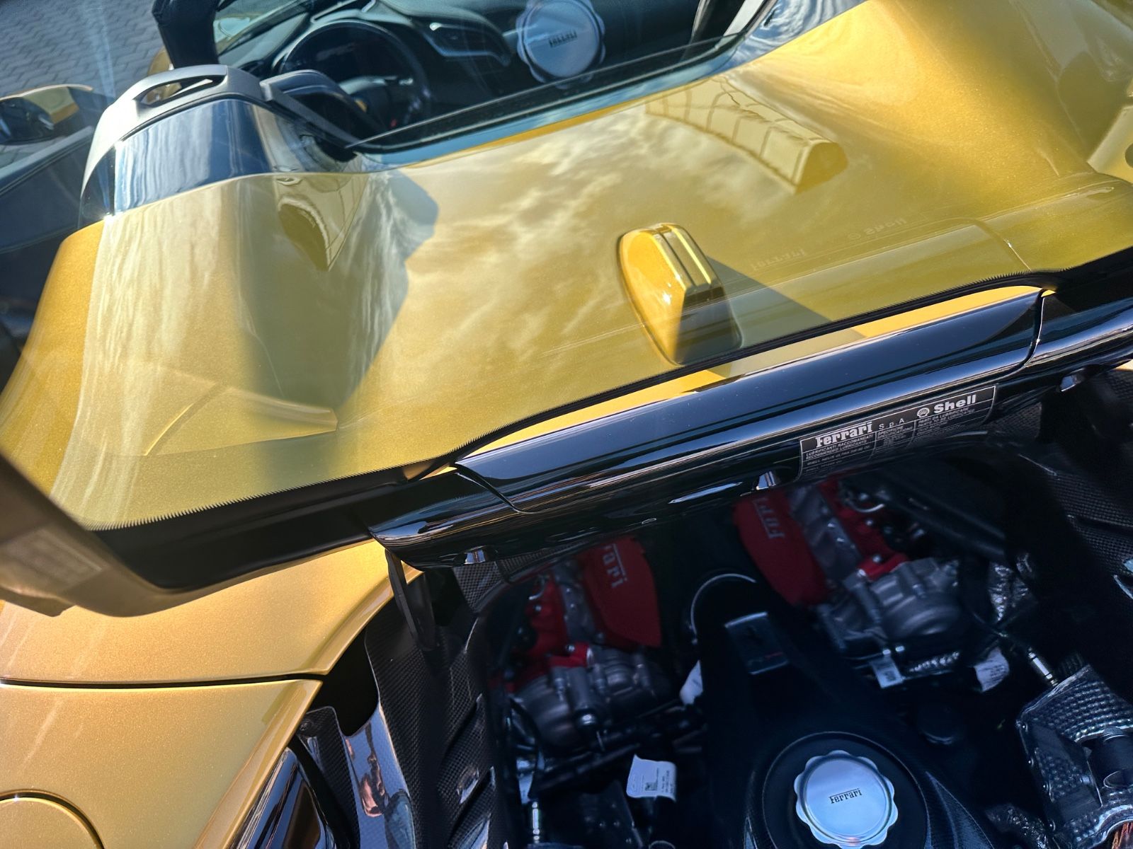 Fahrzeugabbildung Ferrari SF90 Spider*voll Carbon*Lift*Racing-Sitze*JBL*