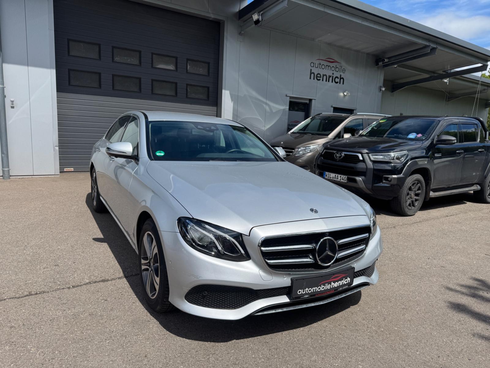 Mercedes-Benz E 200 Avantgarde,Burmester,HuD,Widescreen,CamNav