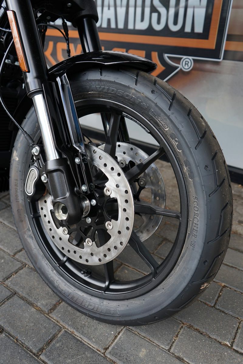Fahrzeugabbildung Harley-Davidson Low Rider S 117 HO - MY26 - Neu - Clubstyle