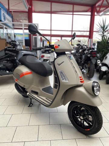 Vespa GTV 300*GTV*ABS*Keyless*Sondermodell*Sale