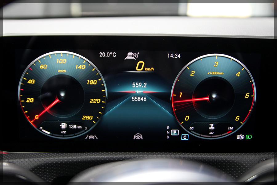 Mercedes-Benz CLA 220 AMG LIMO PDC / CAM / NAVI