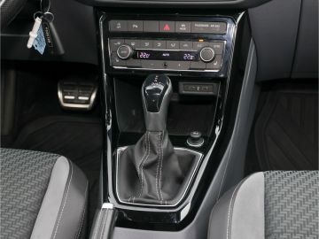 Volkswagen T-Cross R-Line 1.5 TSI DSG Kamera Navi AHK
