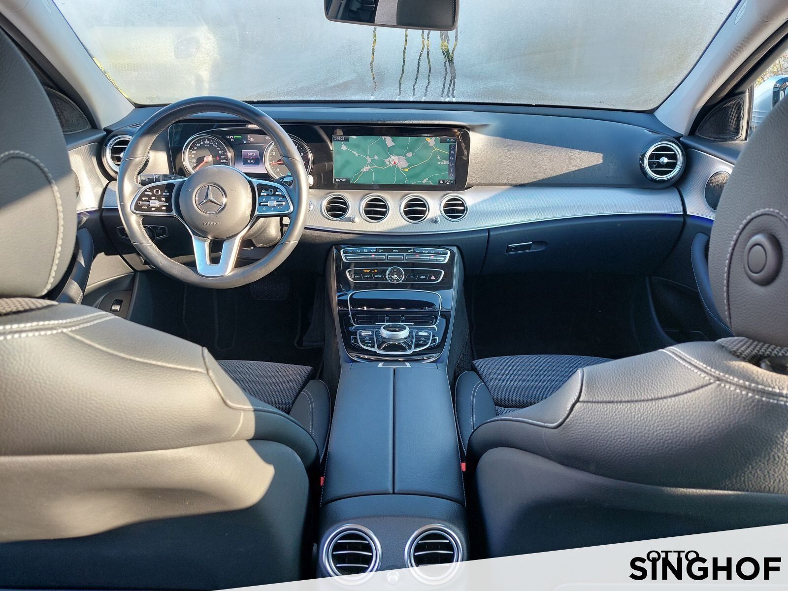 Fahrzeugabbildung Mercedes-Benz E 200 T Avantgarde 4Matic+dyn.LED+Rü Kam+TOTW+