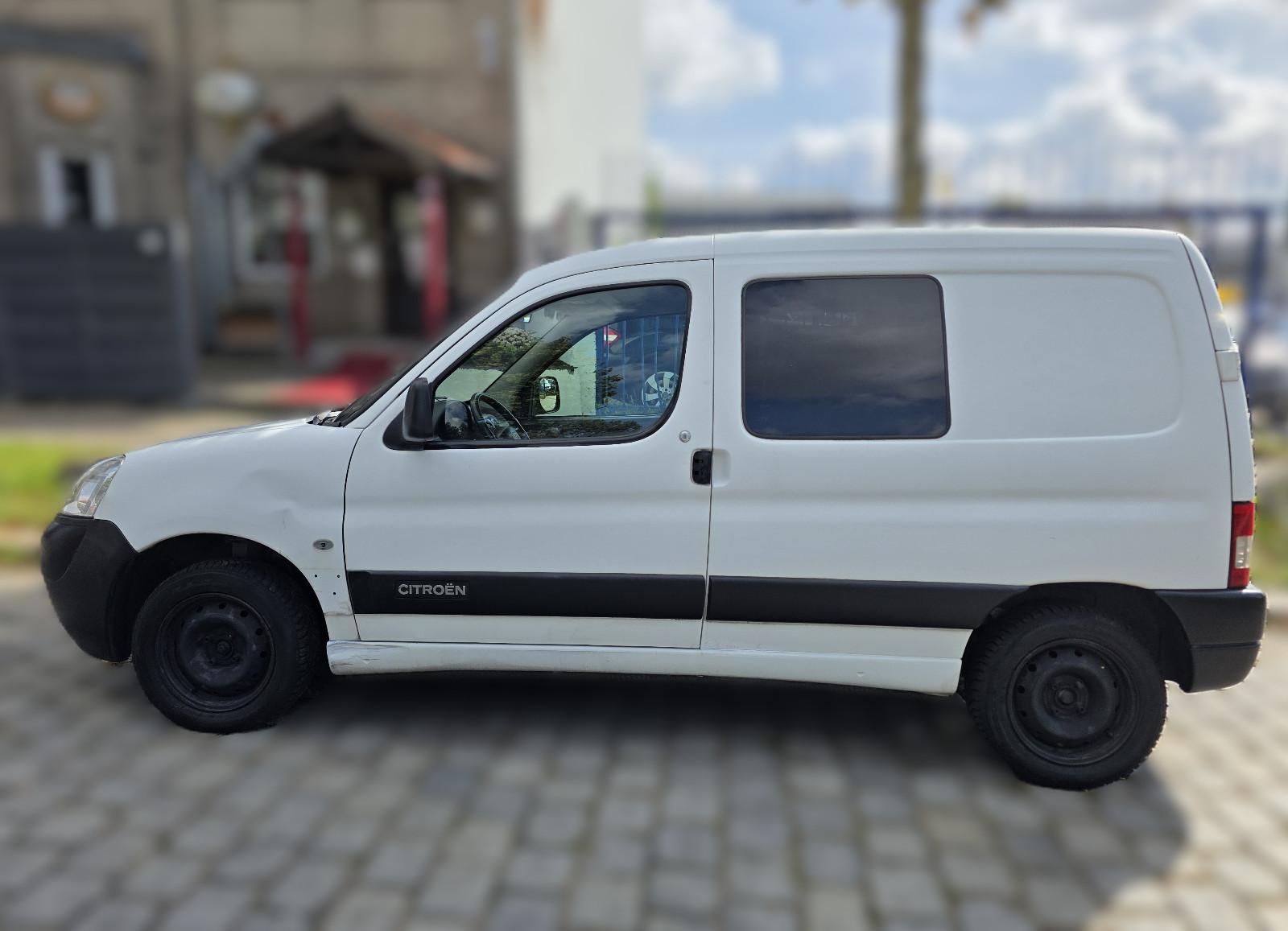 Citroën Berlingo HDi 75 800 Niv.B Kasten AHK