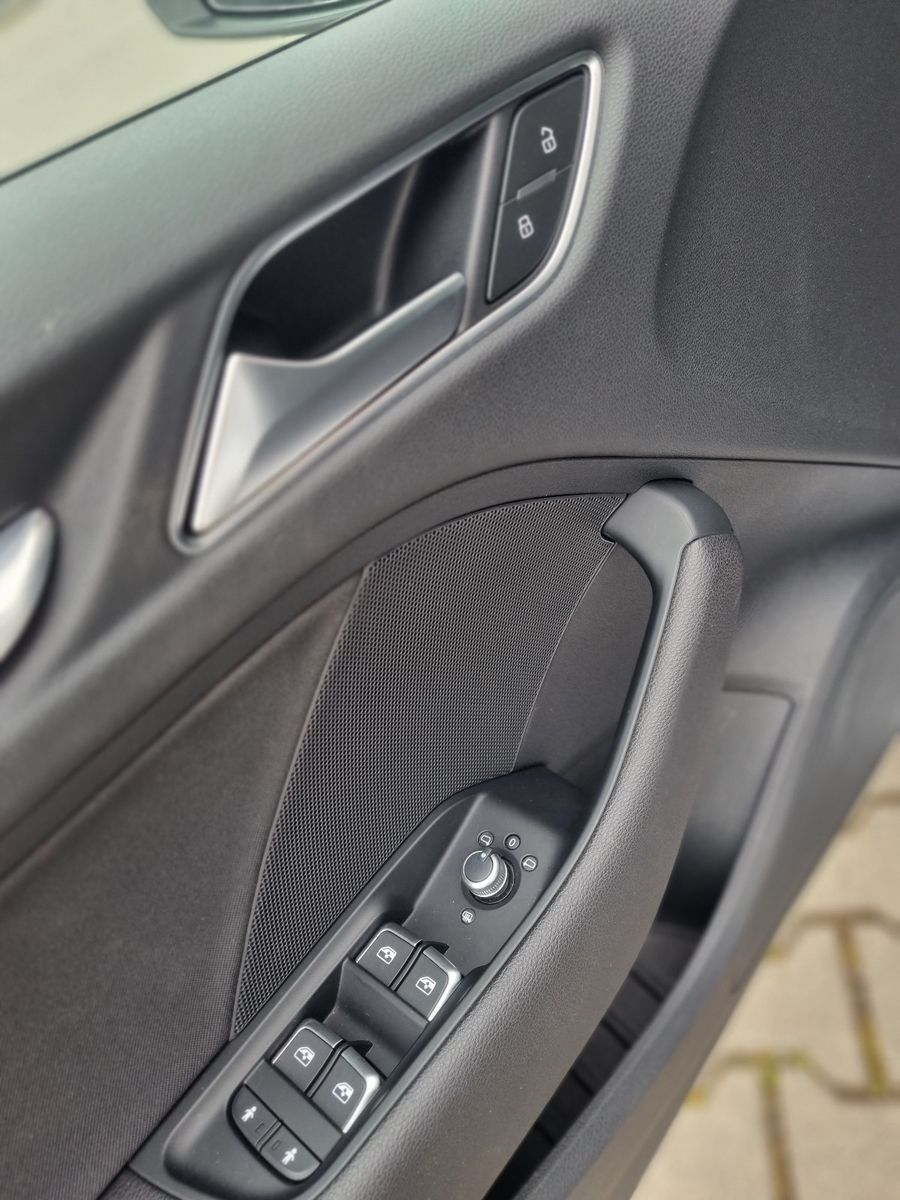 Fahrzeugabbildung Audi A3 Limousine 35 TFSI sport XENON NAVI SHZ