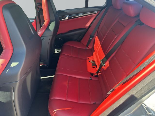 MERCEDES-BENZ C 63 AMG – Bild 10