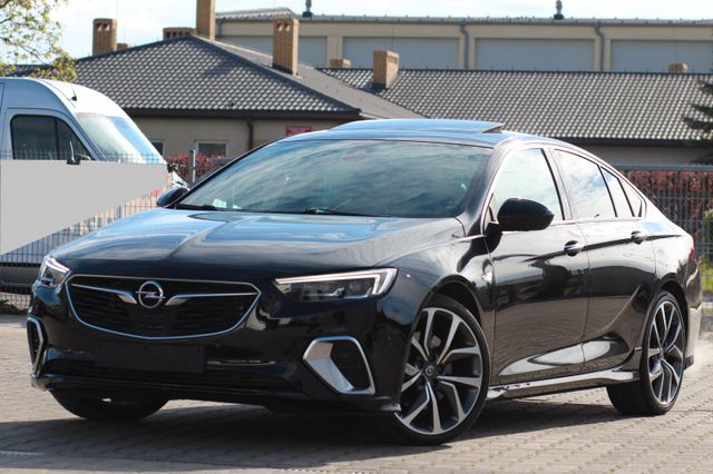 Opel Insignia B Grand Sport GSi 4x4*BOSE*