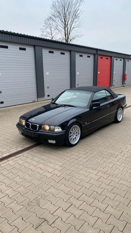 BMW E36 Cabrio 318i