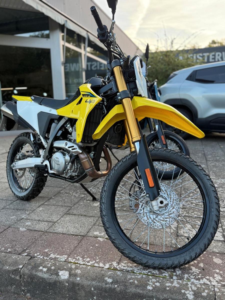 Suzuki DR-Z4S