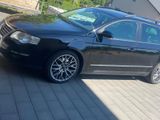 Volkswagen VW Passat C3 2,0 - Volkswagen Passat aus 2010: Kombi