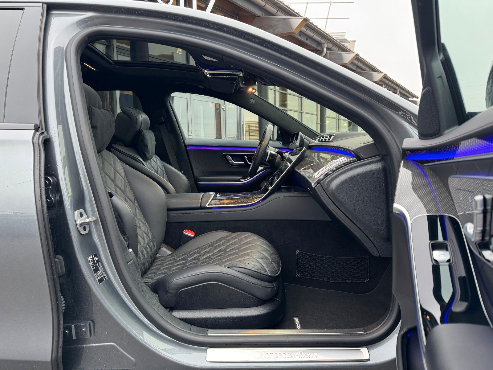 Fahrzeugabbildung Mercedes-Benz S 580 4M L VOLL+AMG+STH+Fond-Enter+Pano+AirM