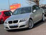 BMW 325i Baureihe 3 Lim./KLIMA/CAR-PLAY/TEMPO/8-FACH - BMW 325 aus 2010