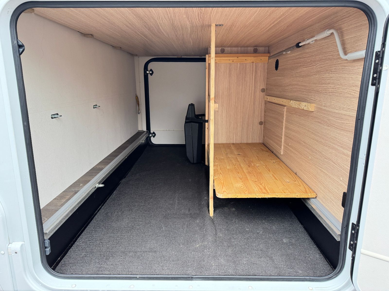 Fahrzeugabbildung Sunlight T69 L PANORAMA DACHKLIMA SAT NAVI QUEENSBETT WC+