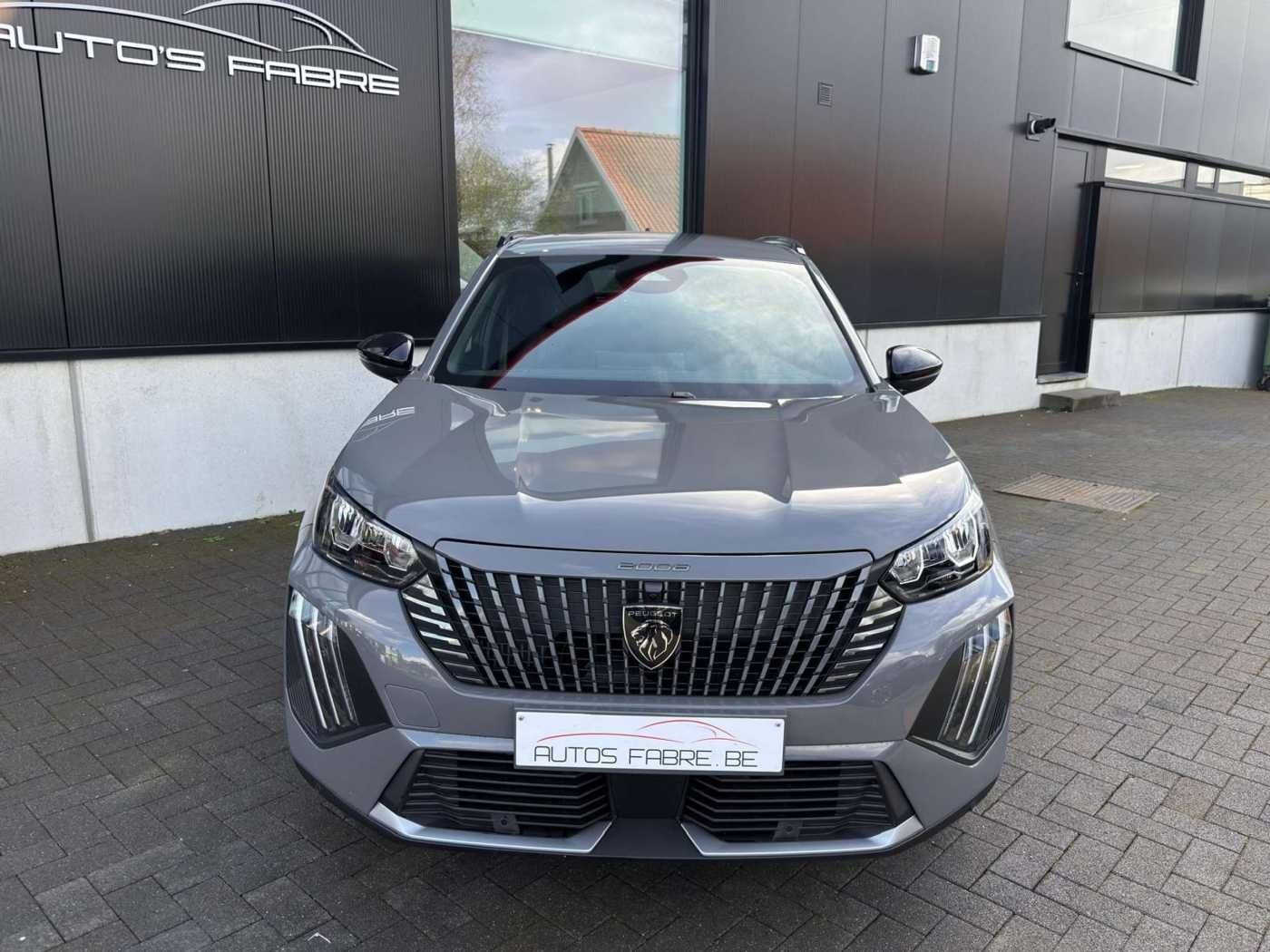 Peugeot 2008 12i Allure 145pk HYBRIDE AUTOMAAT !!! NIEUW imagem 2