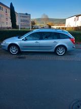 Renault Laguna Grandtour Privilege 1.8 16V Automatik... - silberne Renault Laguna