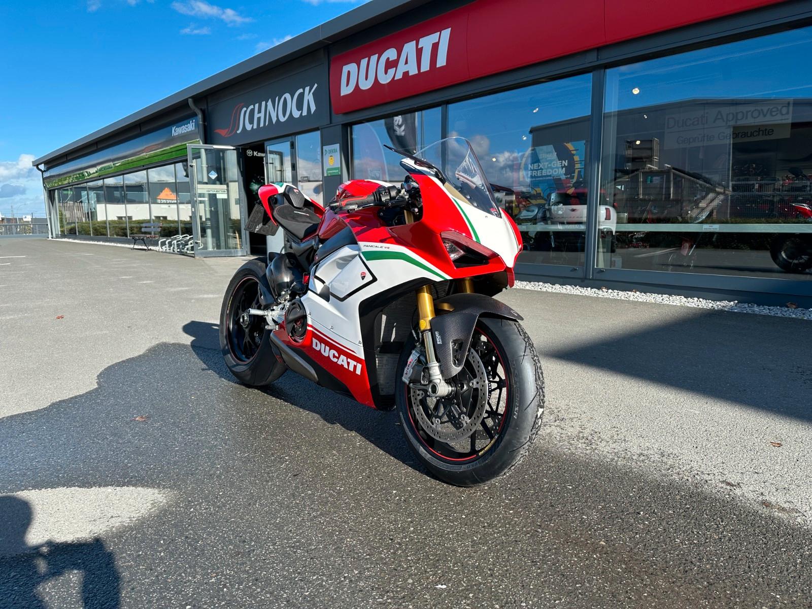 Ducati Panigale V4 Speciale *Akra,Trockenkupplung*