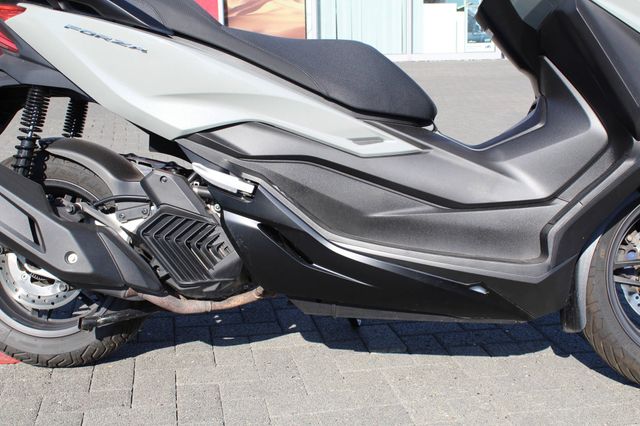 Honda FORZA 125