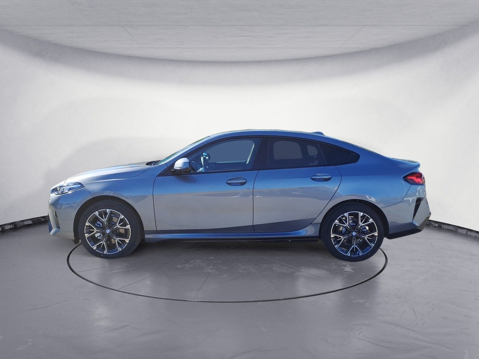 BMW 216 Gran Coupé - Bild 3