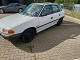 Opel Astra F Stufenheck 1,6 8V TÜV 06/2026... - Opel Astra: Stufenheck