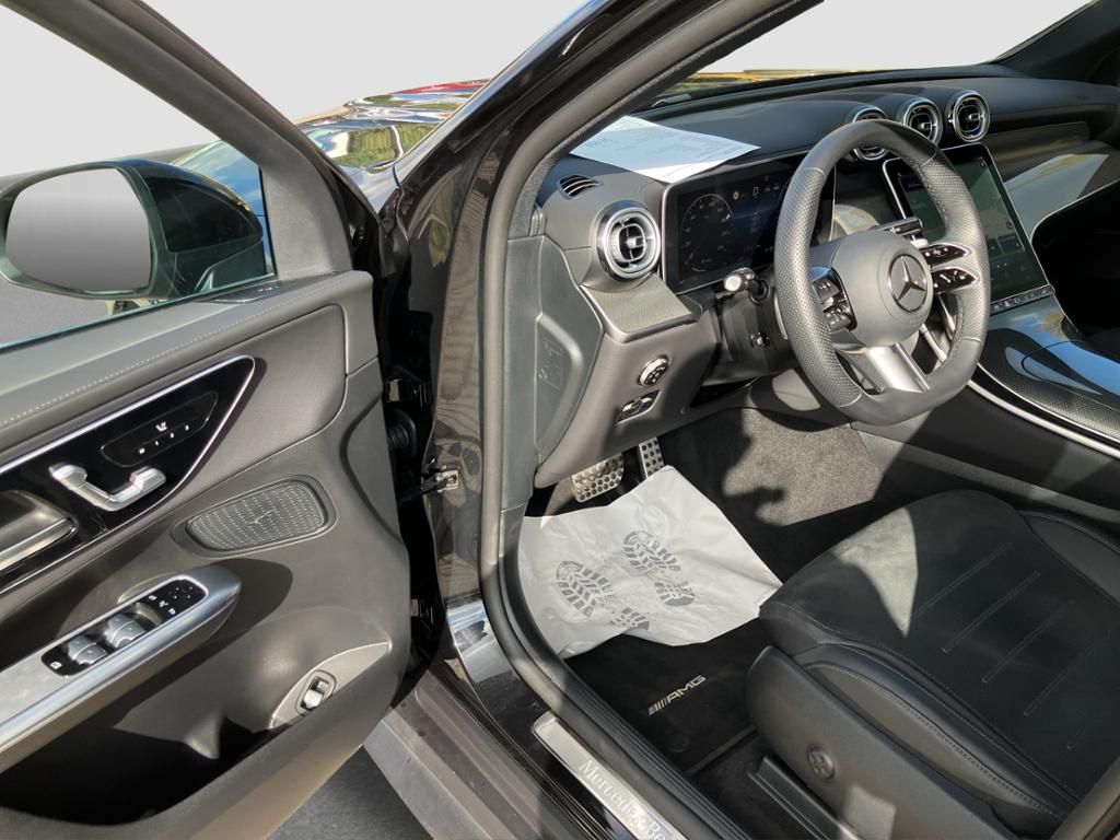 Fahrzeugabbildung Mercedes-Benz GLC 300 d 4M AMG*AHZV*LED*KAMERA*DISTR*MEMORY*