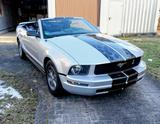 Ford Mustang Cabrio V6