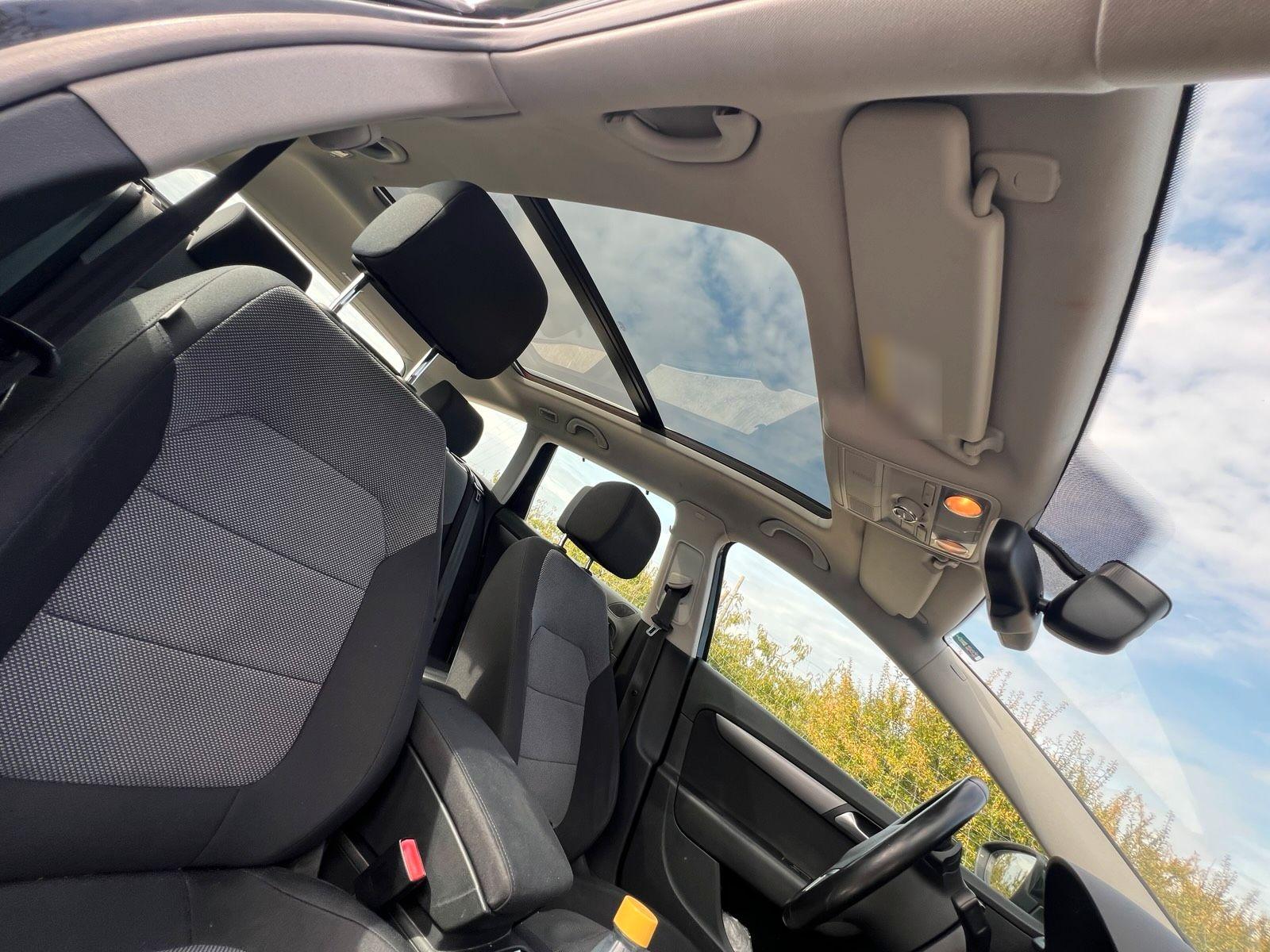 Volkswagen Passat 2012 — photo 8
