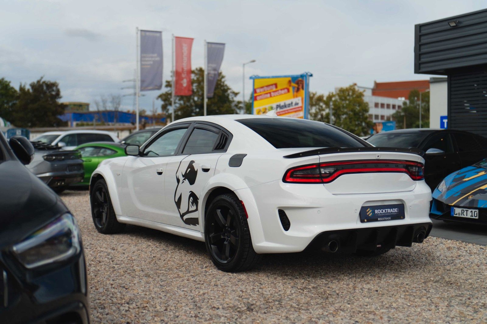 Fahrzeugabbildung Dodge Charger 3.6 4x4 SRT WIDE BODY ANGRY PANDA | LED