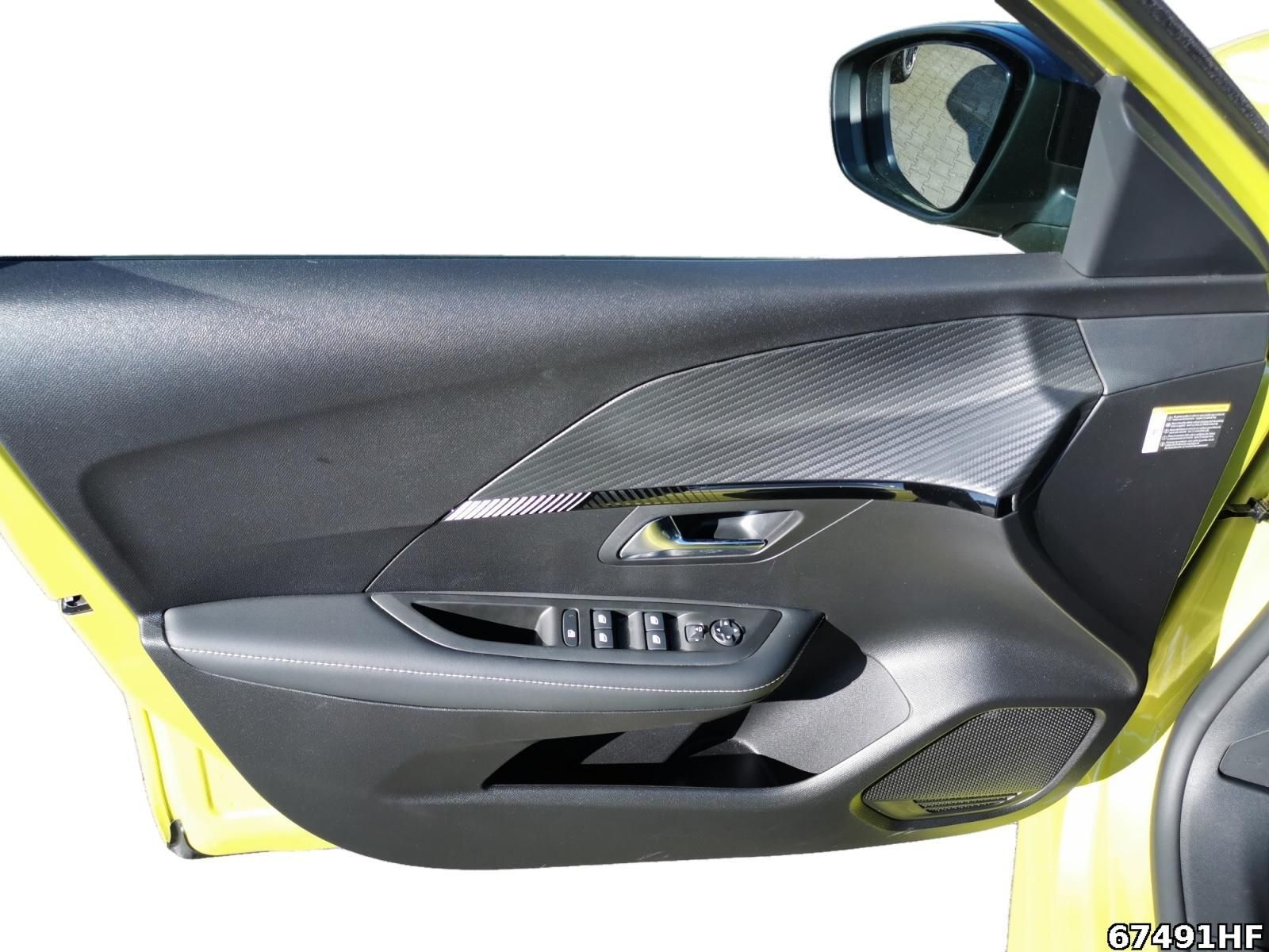 Fahrzeugabbildung Peugeot 208 1.2 Hybrid 100, Allure