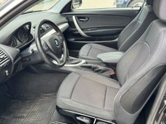 Fahrzeugabbildung 125 3.0 Coupe Automatik TÜV:02/2028