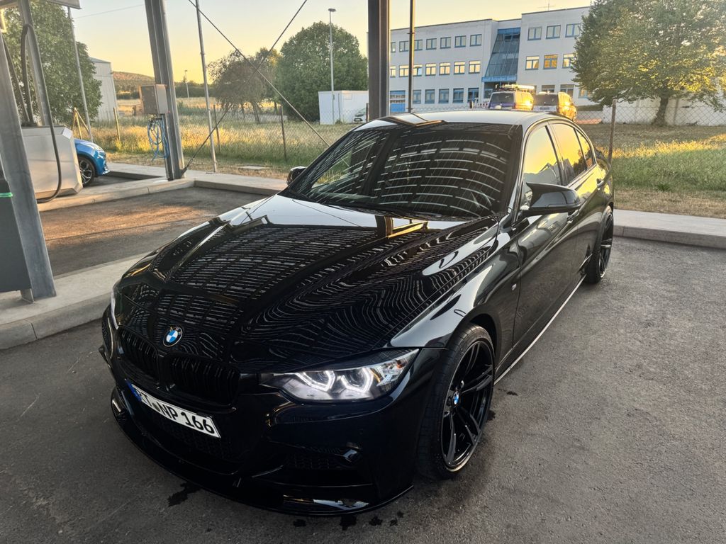 Image of BMW 320