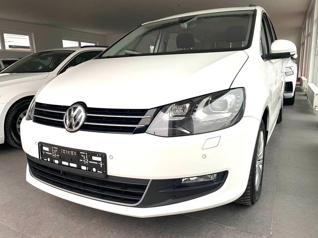 Volkswagen Sharan 2.0 TDI SCR DSG Comfortline AHK  1.Hand