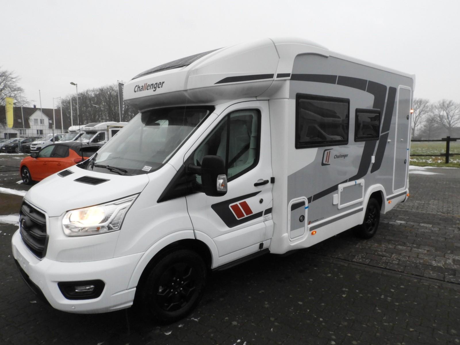 Challenger 250 Graphite Edition M26 165PS Automatik