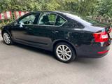 Skoda Octavia 1.8 TSI DSG  - Skoda Octavia mit Benzin-Antrieb: Limousine, 1.8
