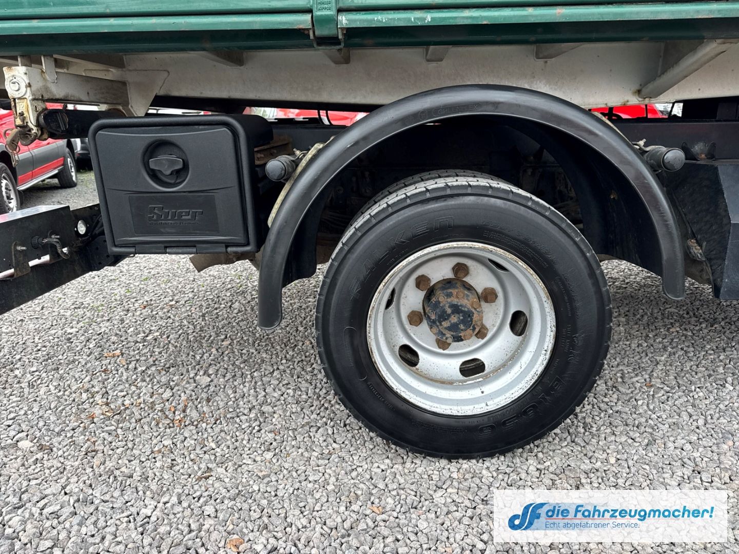 Fahrzeugabbildung Mitsubishi Fuso CANTER eFH Radio