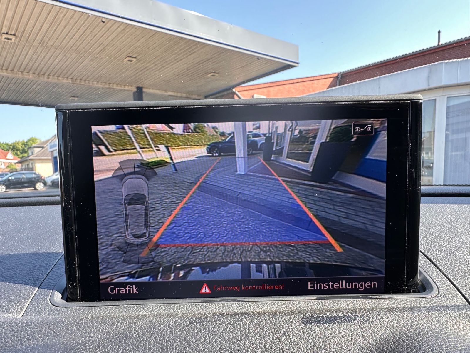 Fahrzeugabbildung Audi S3 Sportback 2.0 TFSI quattro Pano/Leder/B&O/LED