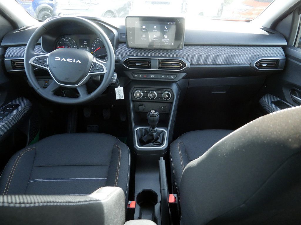 Fahrzeugabbildung Dacia Sandero Stepway Expression TCe 90