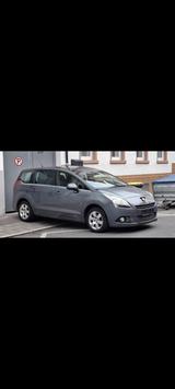 Peugeot 5008 1.6 Family 155 THP Family - Peugeot 5008 Family