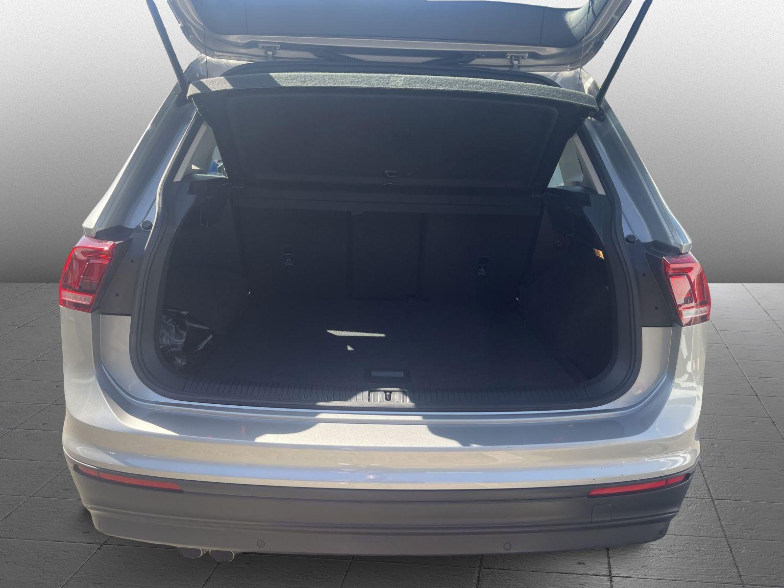 Volkswagen Tiguan Trendline 1.5 TSI Navi LED EPH GRA, миниатюра 4